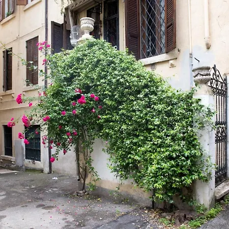 Apartment Residenza Principe Amedeo Center Free Parking Verona