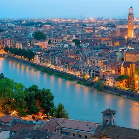 Apartment Residenza Principe Amedeo Center Free Parking Verona